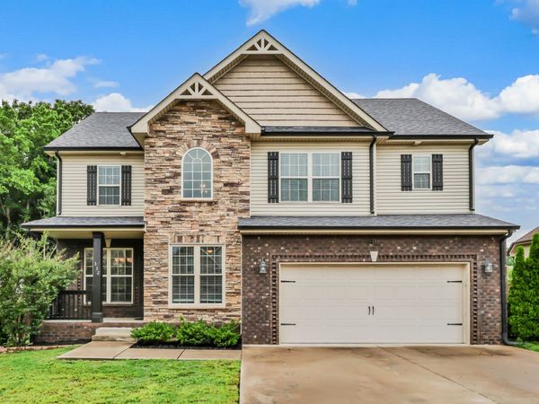 332 Abeline Dr , Clarksville, TN 37043