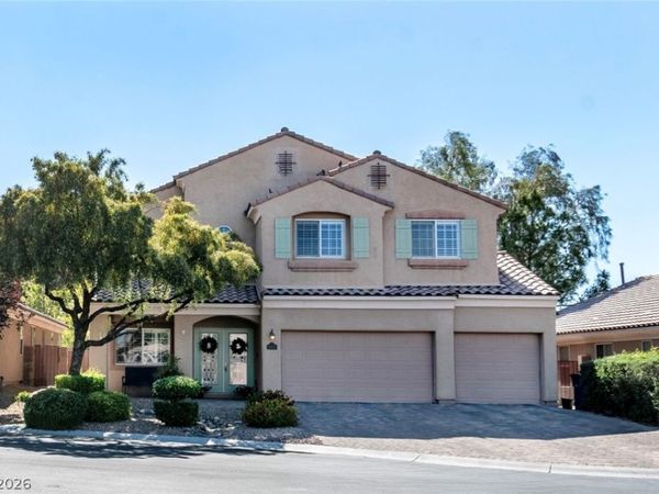 8153 Waltons Mill Court, Las Vegas, NV 89131