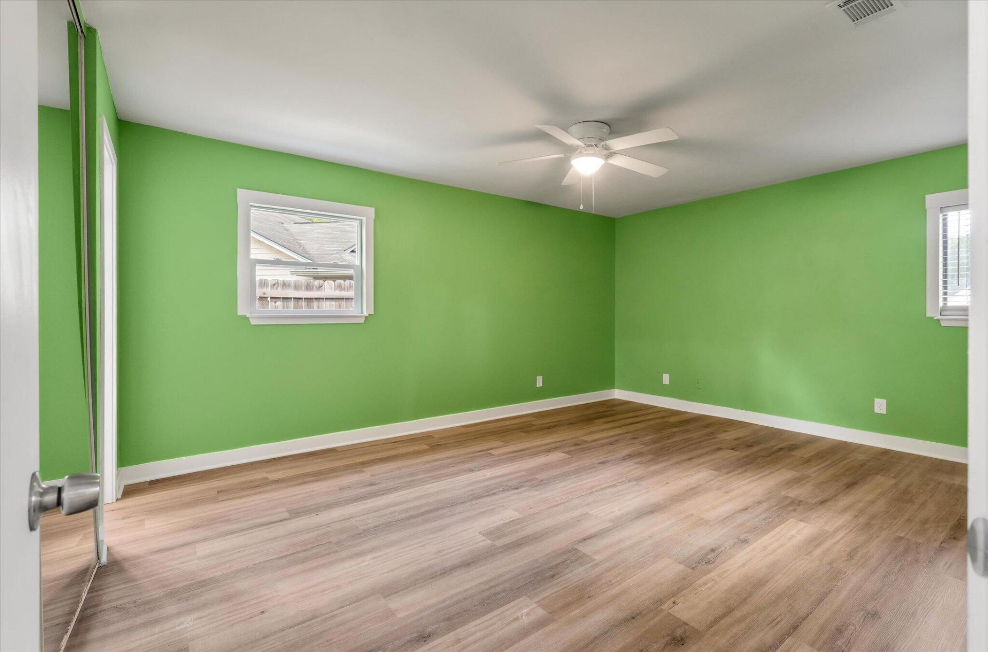 8687 Elsinore Court Photo 17