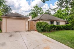 8687 Elsinore Court photo 4