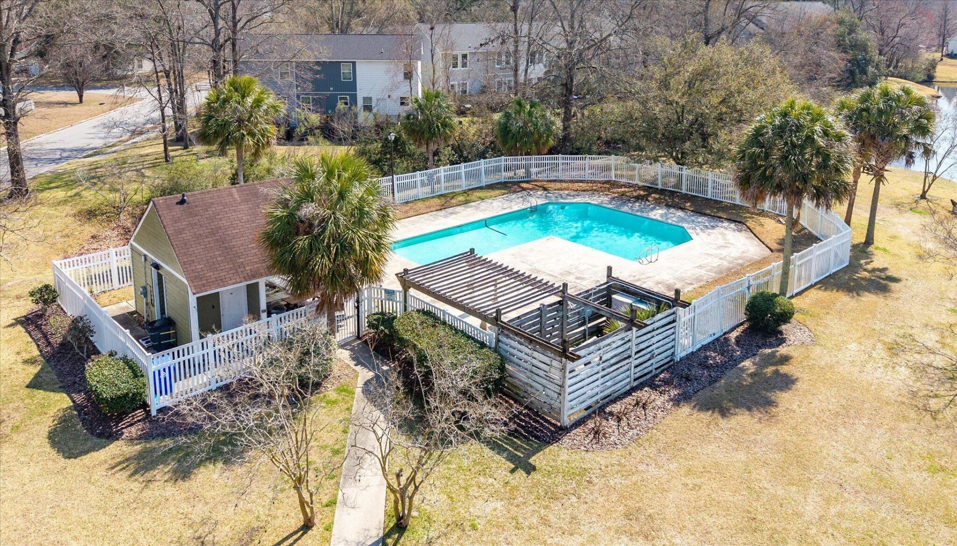 8687 Elsinore Court Photo 32