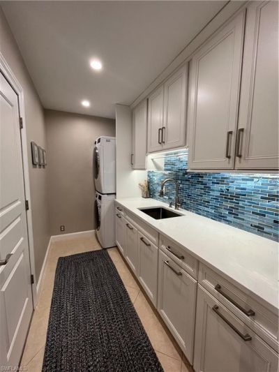 240 Nottingham Dr, Naples, FL 34109 Photo