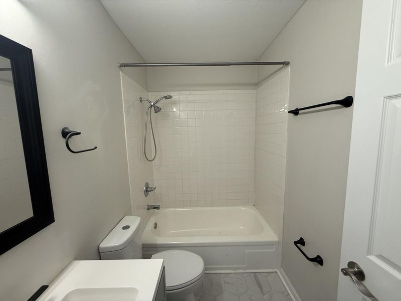 111 Winding Way, Unit L, Covington, KY 41011 Photo 17