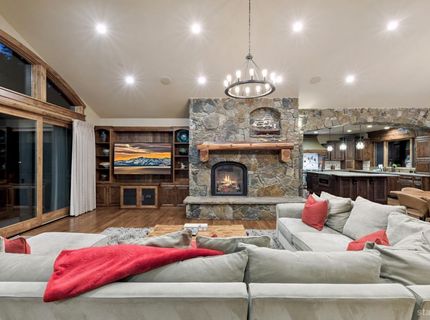 3771 S Upper Truckee Road, South Lake Tahoe, CA 96150 Photo