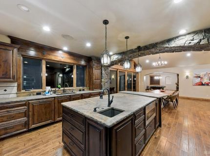 3771 S Upper Truckee Road, South Lake Tahoe, CA 96150 Photo