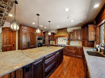 3771 S Upper Truckee Road, South Lake Tahoe, CA 96150 Photo