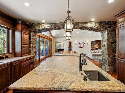 3771 S Upper Truckee Road, South Lake Tahoe, CA 96150 Photo