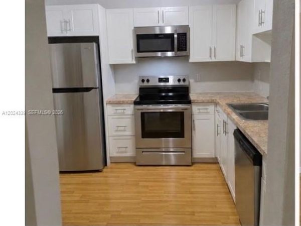 5401 SW 77th Ct , Unit 202E, Miami, FL 33155