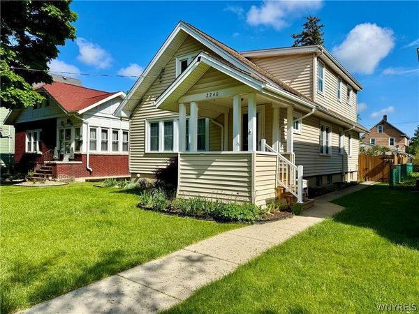 2240 Michigan Avenue , Niagara Falls, NY 14305