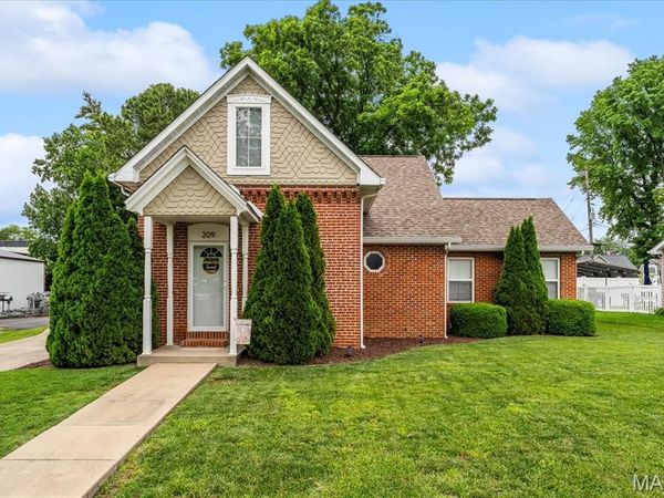 209 E Madison, Millstadt, IL 62260