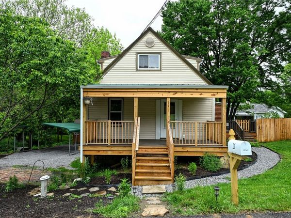 11 Sands Ave, Ambridge, PA 15003