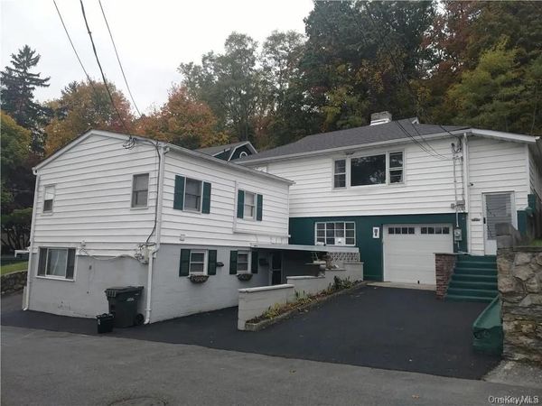 98 Mearns Avenue , Highland Falls, NY 10928