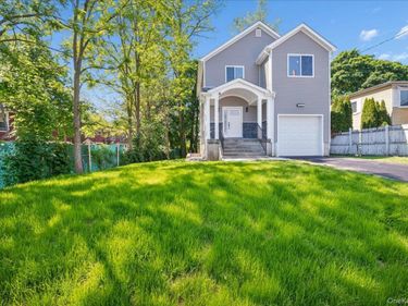 3 Beech , White Plains, NY 10603