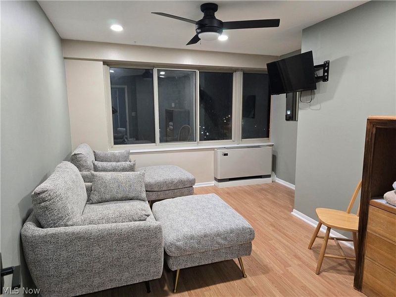 12520 Edgewater Drive, Unit 510, Lakewood, OH 44107 Photo 7