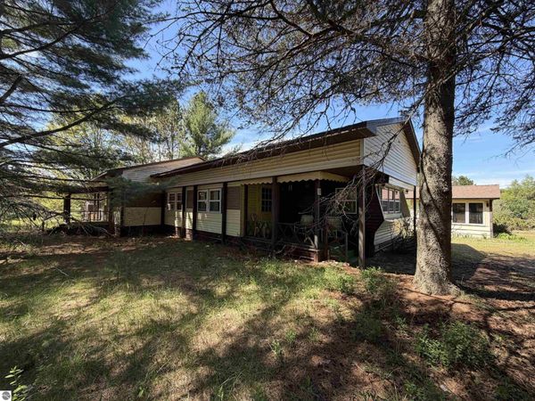 13158 Cinder Road, Beulah, MI 49617