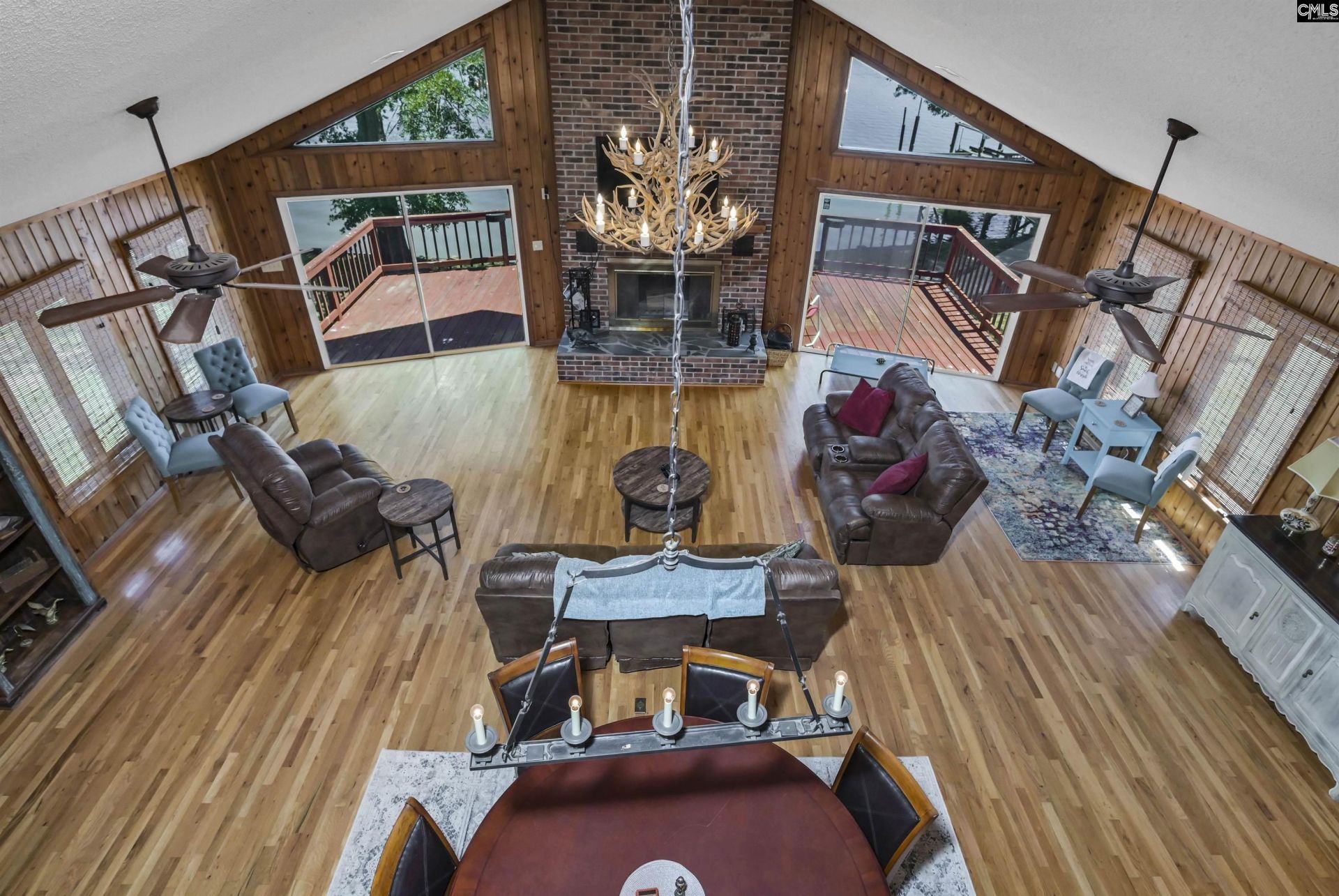 214 Trinity Drive  Photo 11