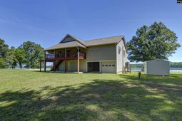 214 Trinity Drive  photo 4
