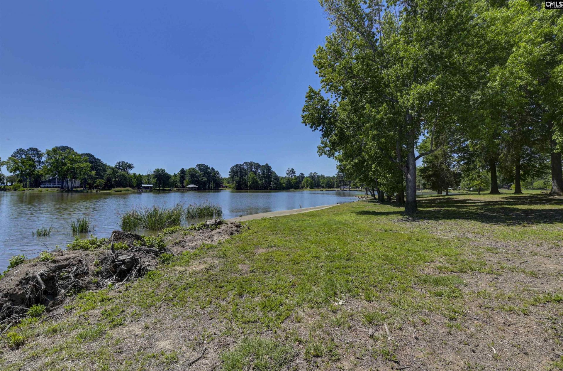214 Trinity Drive  Photo 73