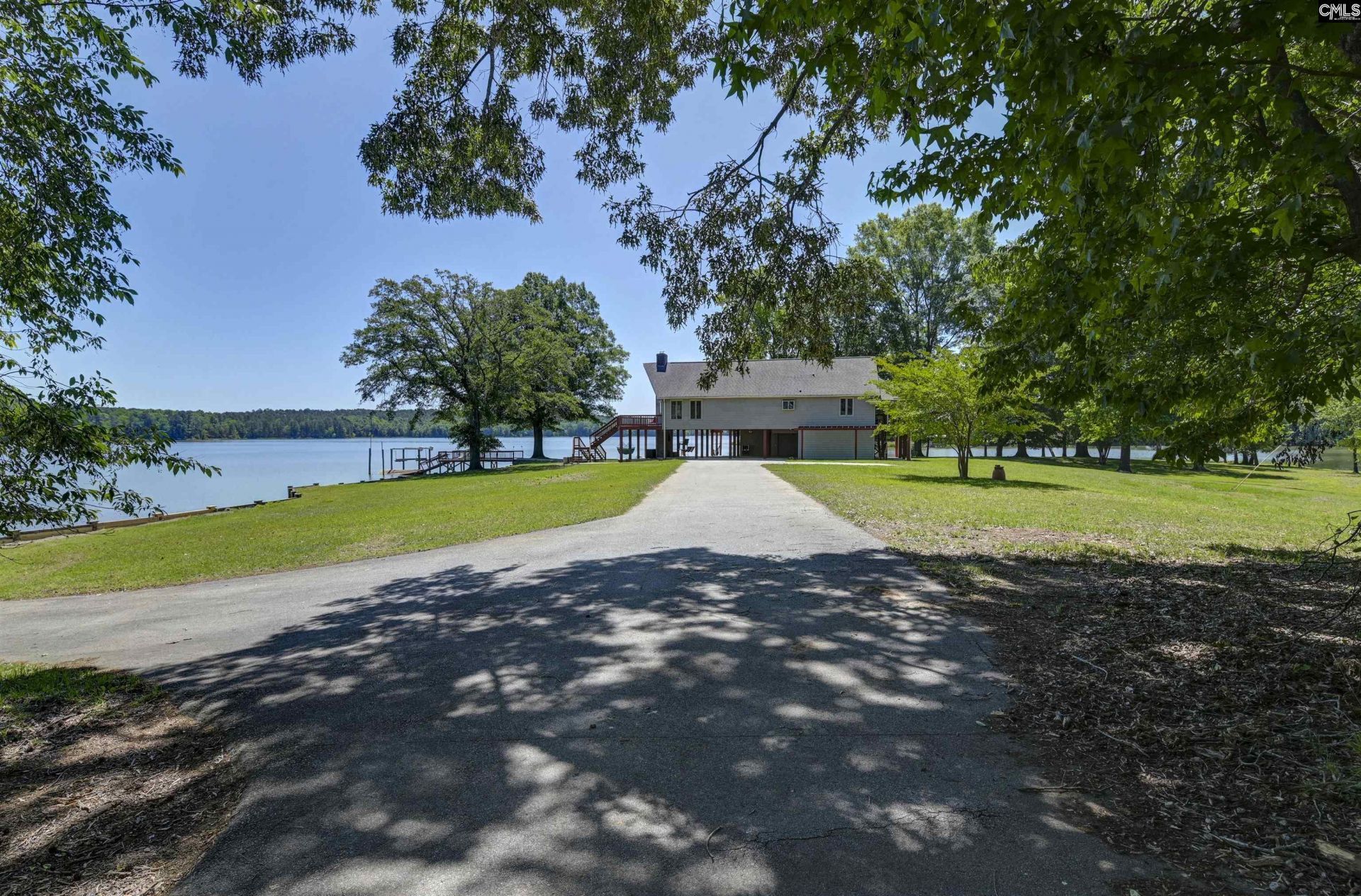 214 Trinity Drive  Photo 89
