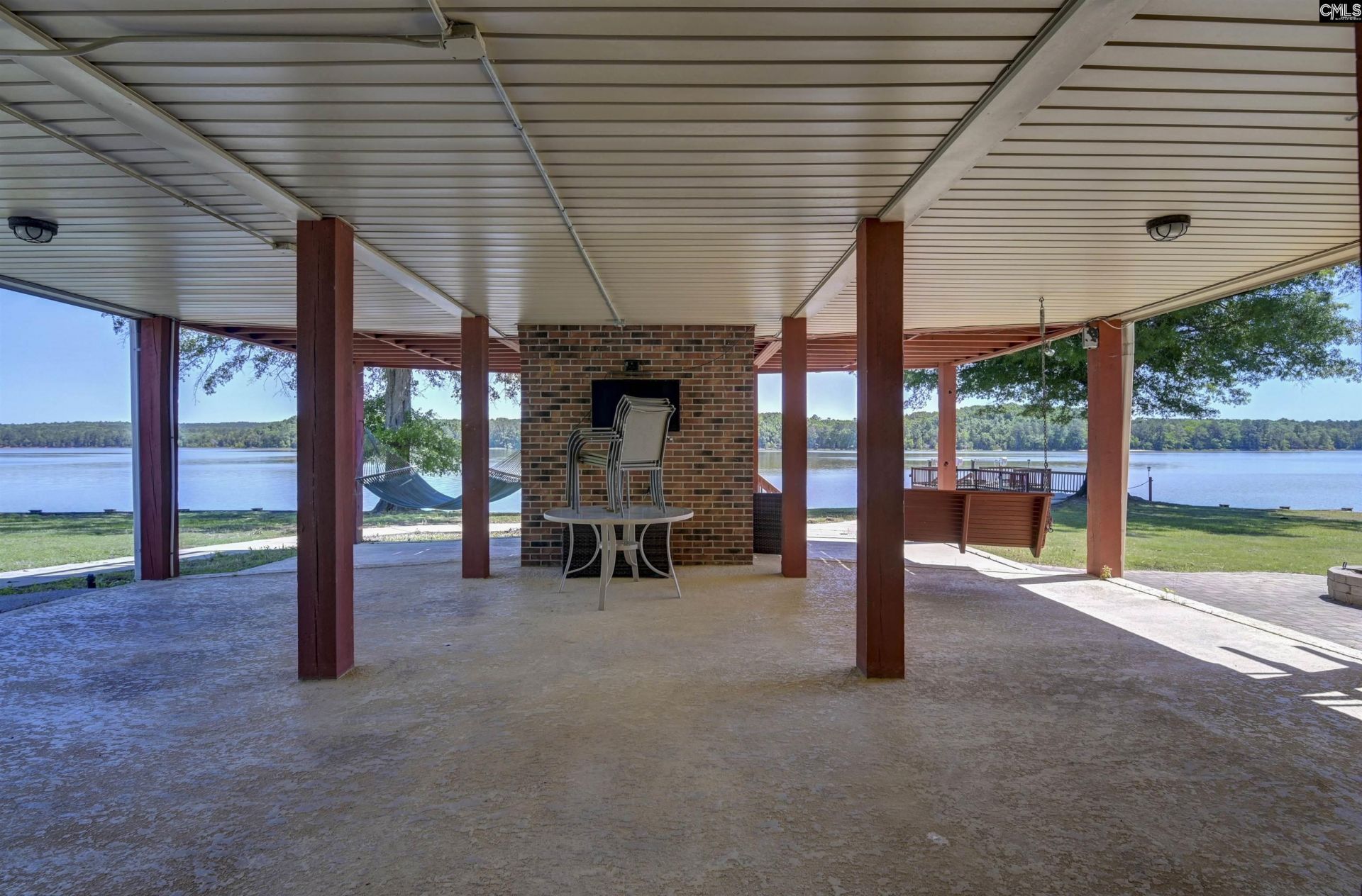 214 Trinity Drive  Photo 93