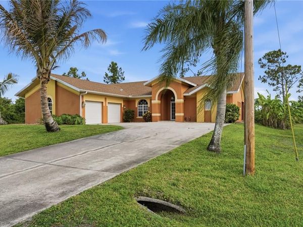 640 Clancy ST E, LEHIGH ACRES, FL 33974