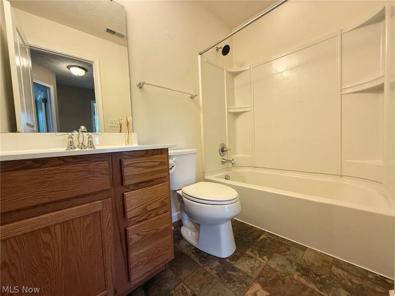 2250 Dorchester Drive, Kent, OH 44240 Photo 26