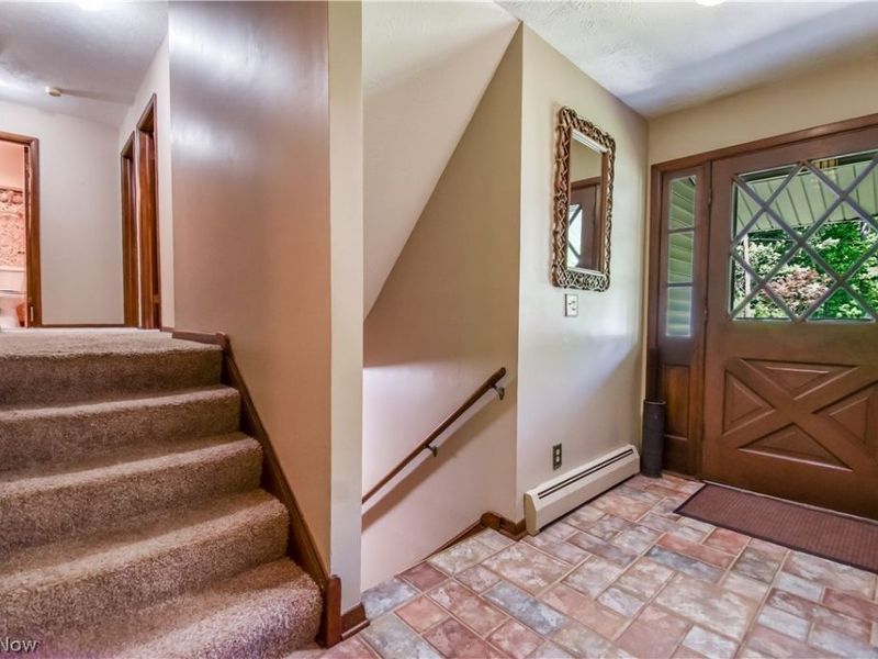 9412 Beaver Creek Drive, Mentor, OH 44060 Photo 6