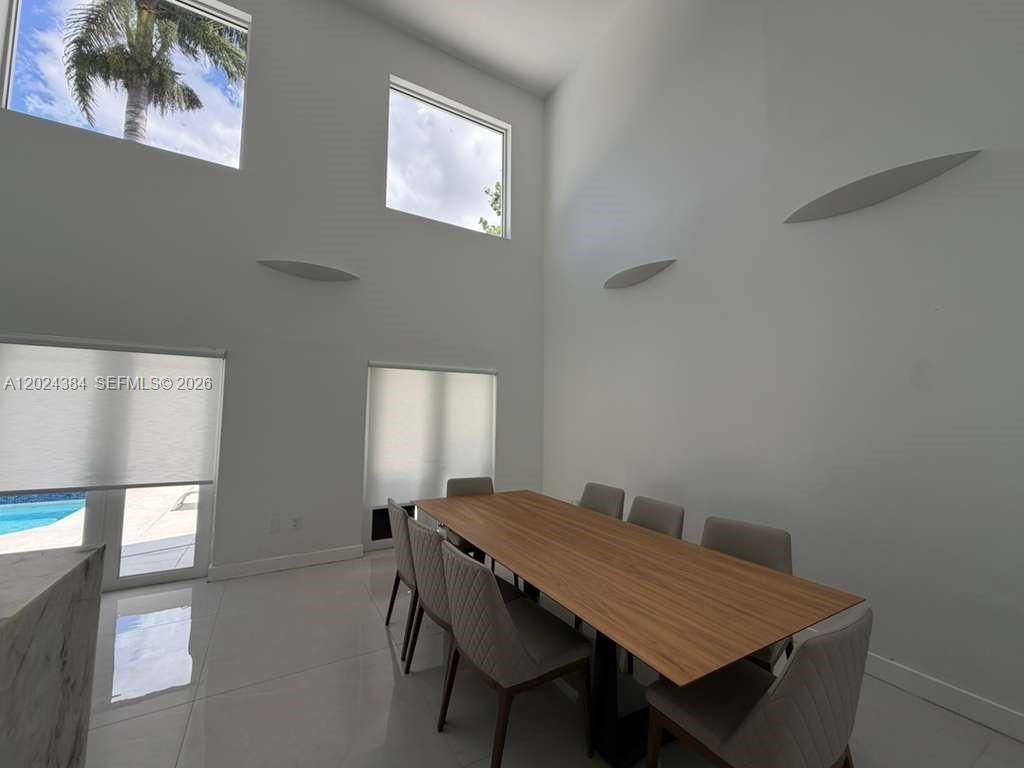 10462 NW 130th St, Unit 1, Hialeah Gardens, FL 33018 Photo