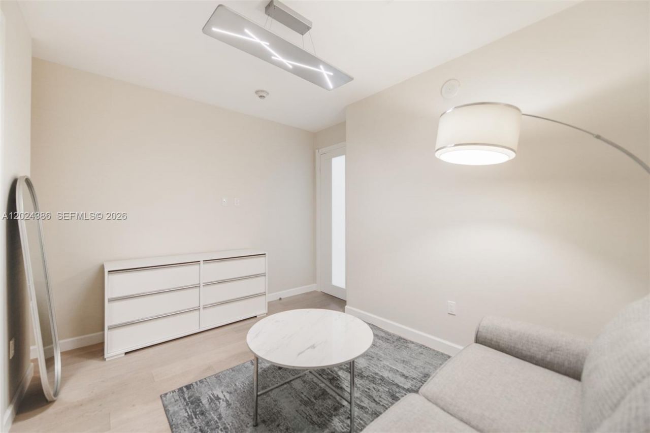 17475 Collins Ave , Unit 1703, Sunny Isles Beach, FL 33160 Photo