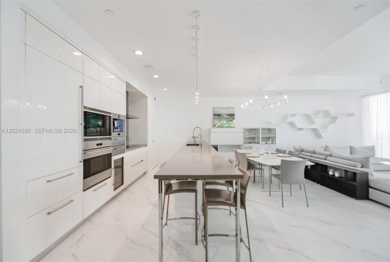 17475 Collins Ave , Unit 1703, Sunny Isles Beach, FL 33160 Photo