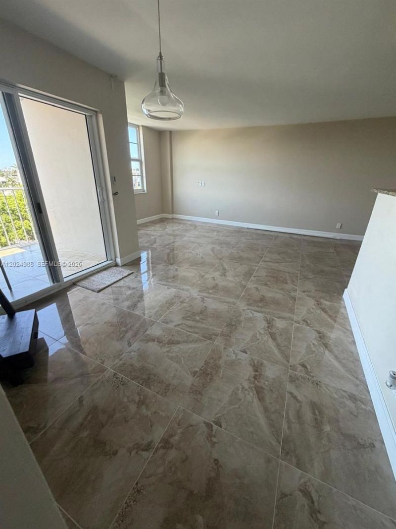 1600 SE 15th St, Unit 601, Fort Lauderdale, FL 33316 Photo