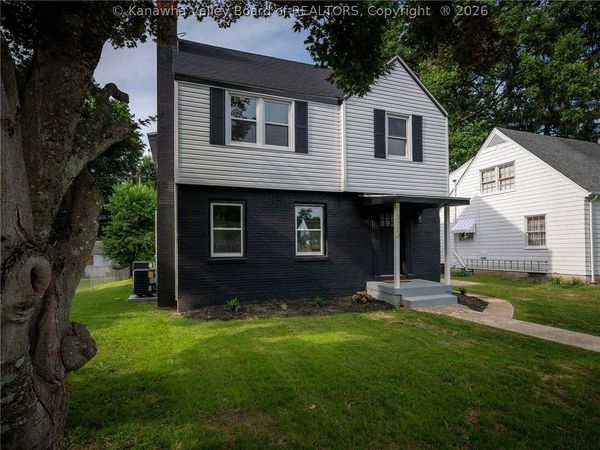 3714 Washington Avenue SE, Charleston, WV 25304