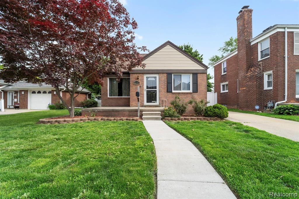 12754 Catalpa Street, Southgate, MI 48195 Main Photo