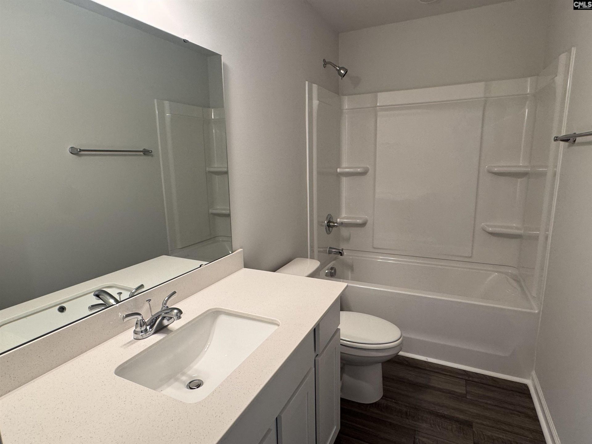1079 Nazareth Road Photo 11
