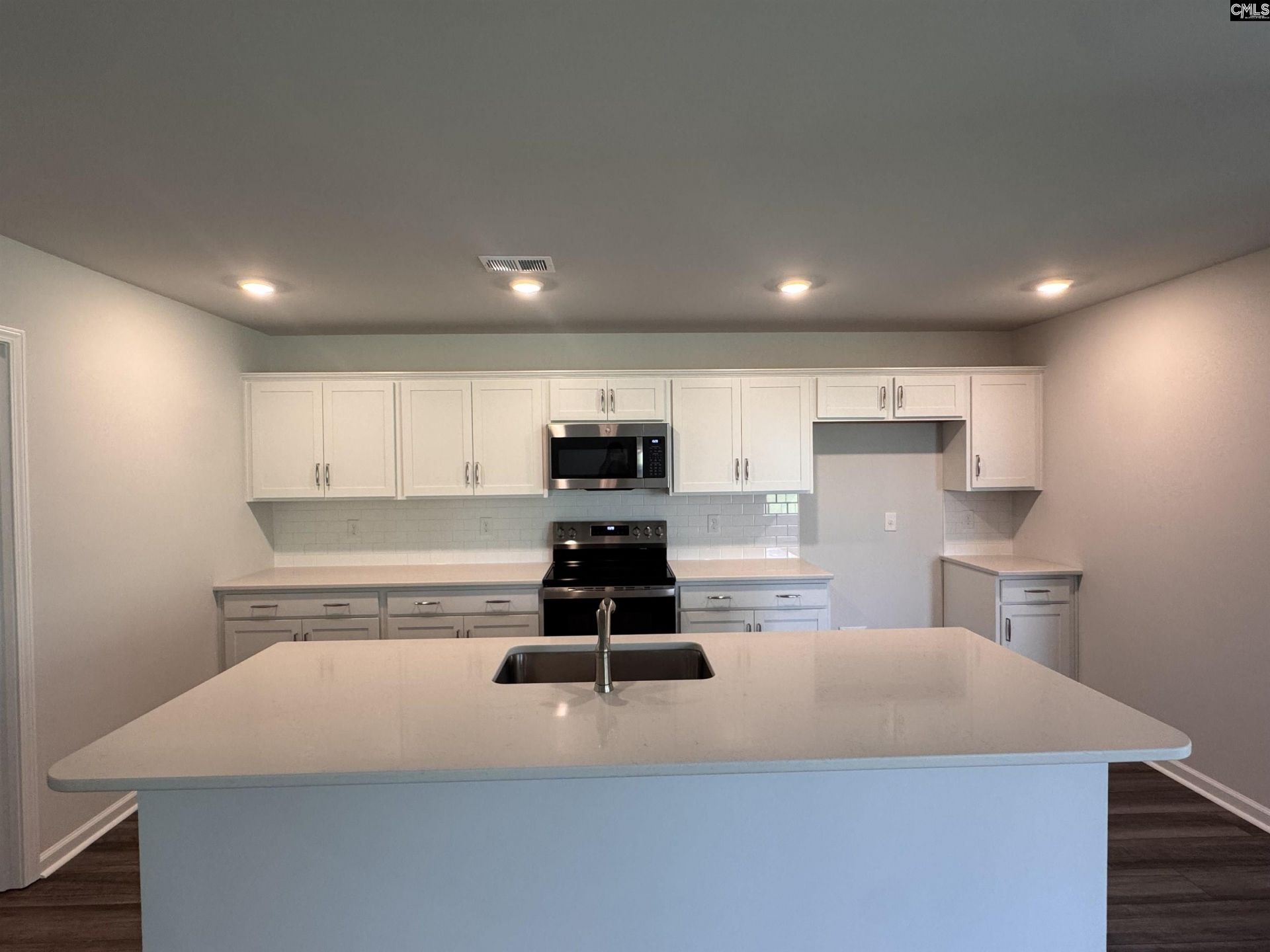 1079 Nazareth Road Photo 16