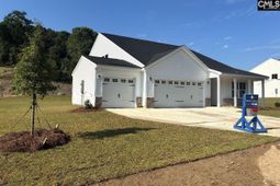 1079 Nazareth Road photo 4
