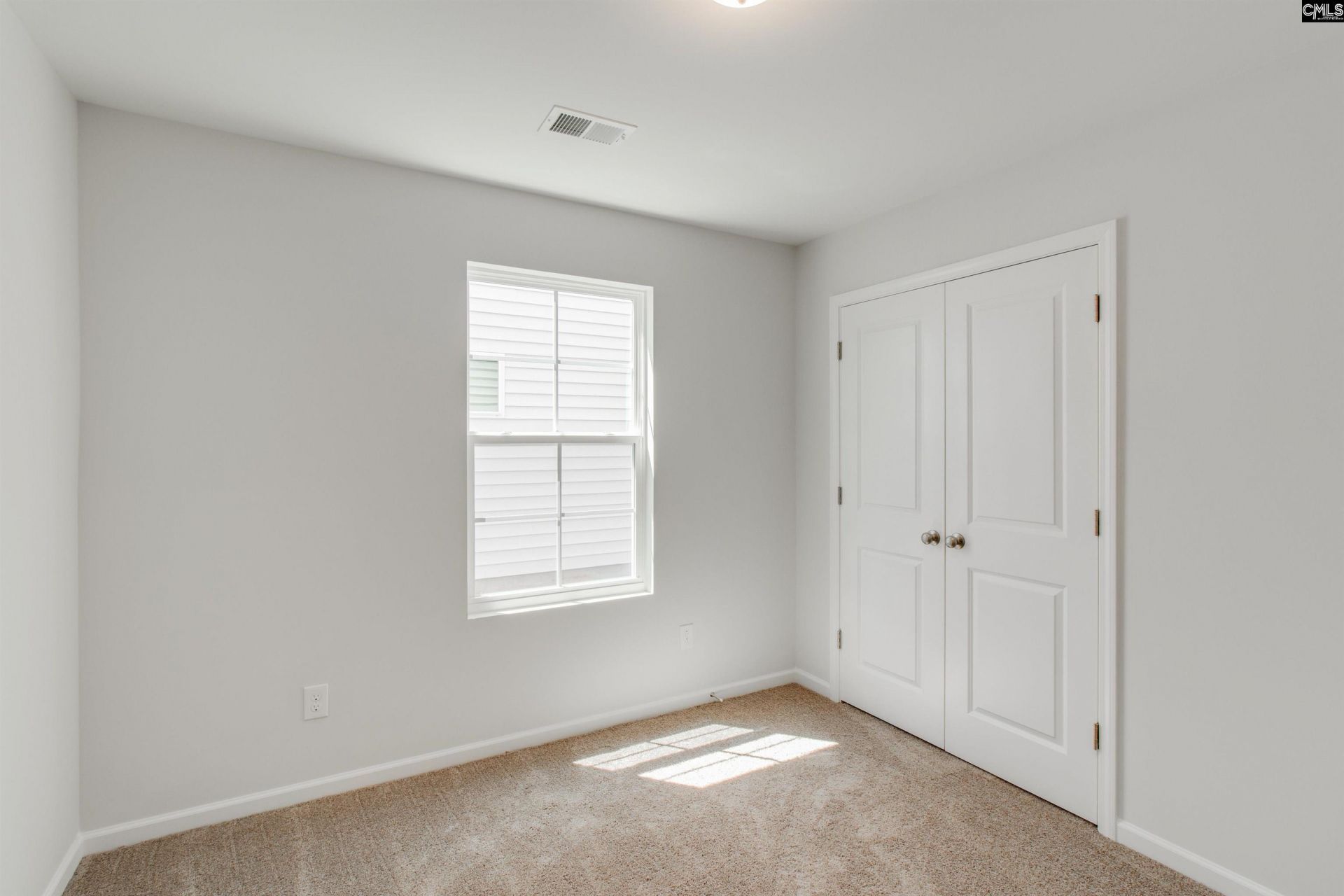 1079 Nazareth Road Photo 23