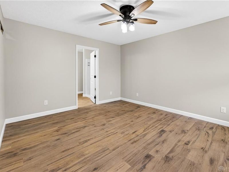 603 Hastings Drive, Lynchburg, OH 45142 Photo 7