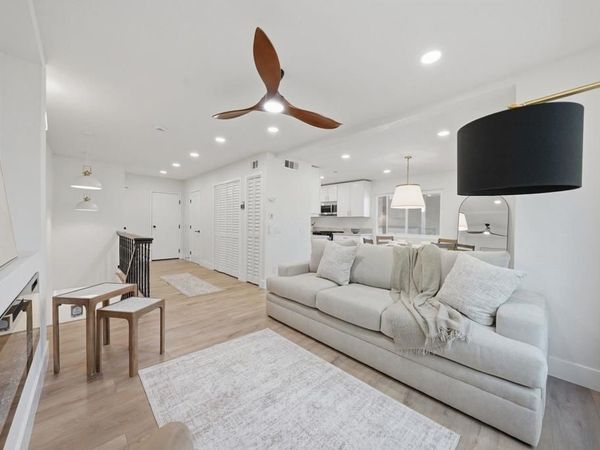 4210 Fiesta Way , Unit 3, Oceanside, CA 92057