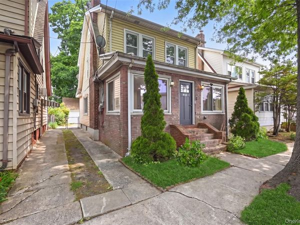 9122 Springfield Boulevard, Queens Village, NY 11428