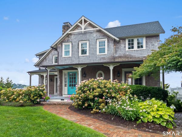 27 Prospect Hill, Branford, CT 06405