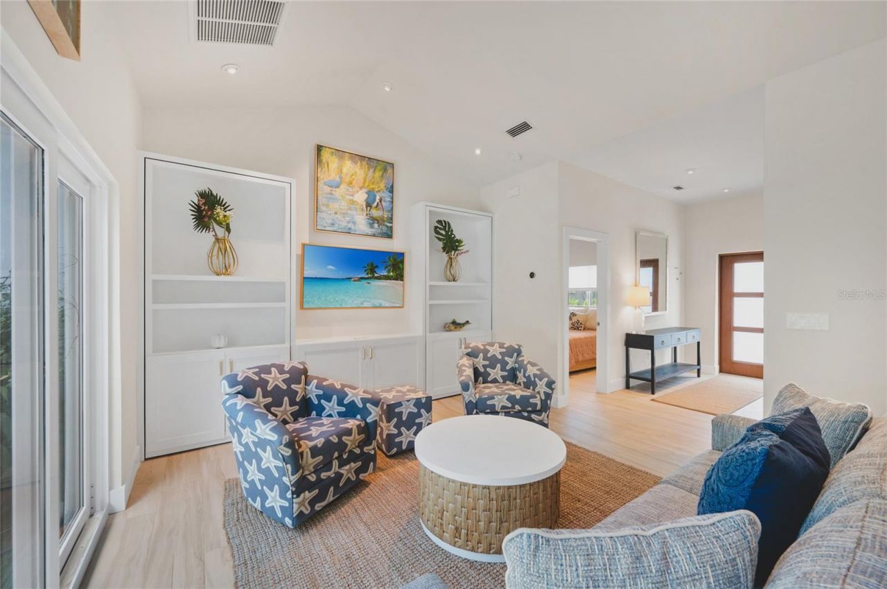 242 Gladiolus Street, Anna Maria, FL 34216 Photo