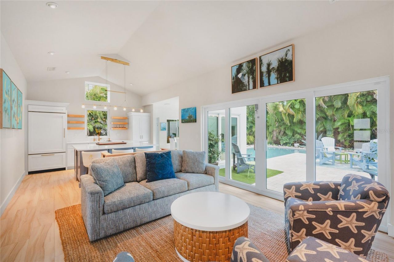 242 Gladiolus Street, Anna Maria, FL 34216 Photo