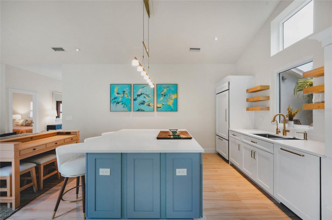 242 Gladiolus Street, Anna Maria, FL 34216 Photo