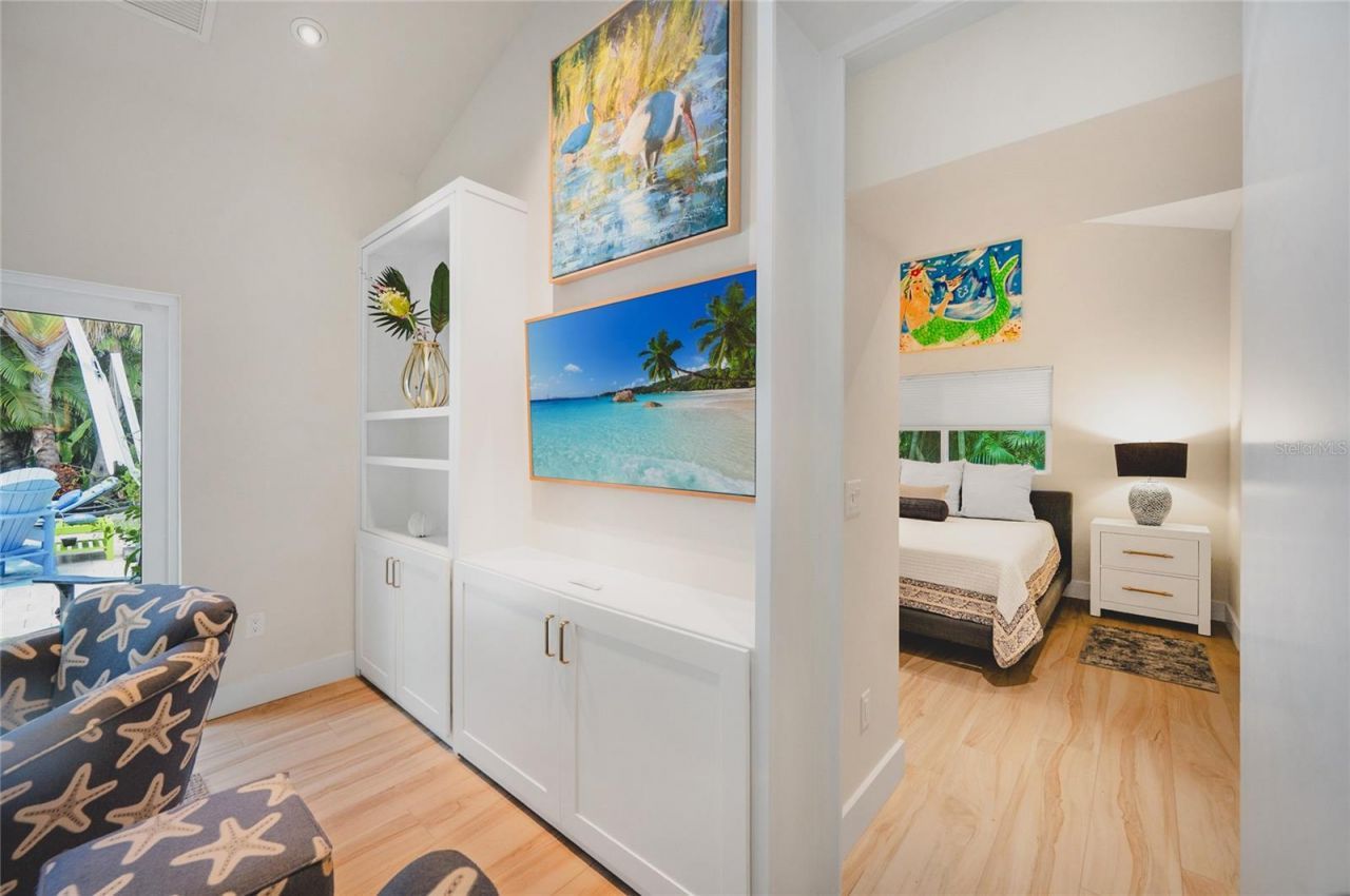 242 Gladiolus Street, Anna Maria, FL 34216 Photo