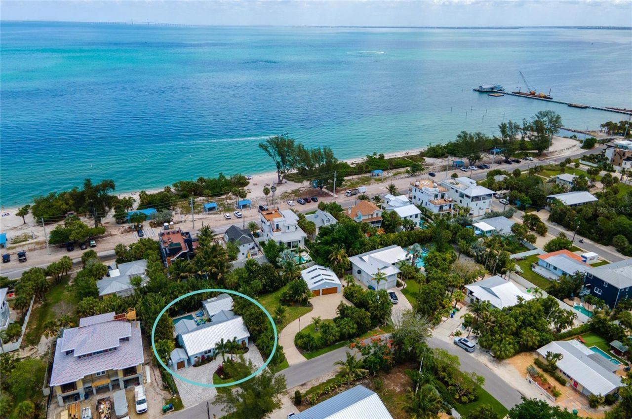 242 Gladiolus Street, Anna Maria, FL 34216 Photo