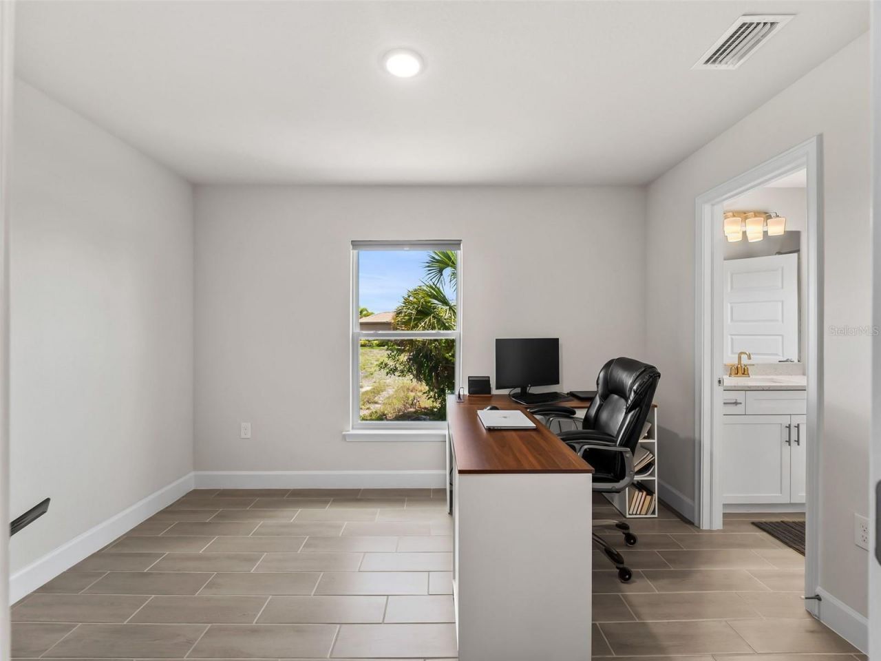 15712 Aldama Circle, Port Charlotte, FL 33981 Photo