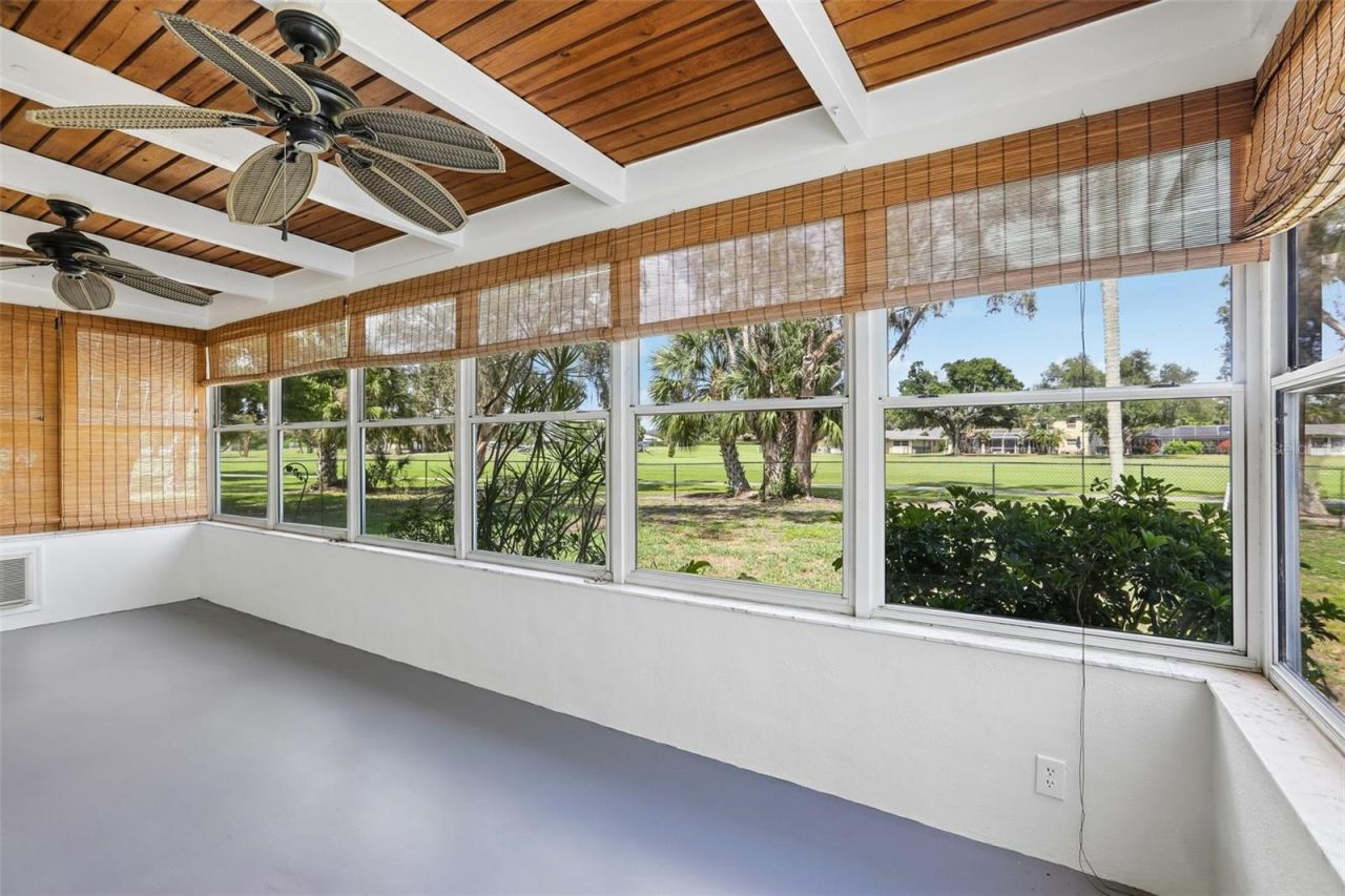 6827 Tequesta Drive, Seminole, FL 33777 Photo