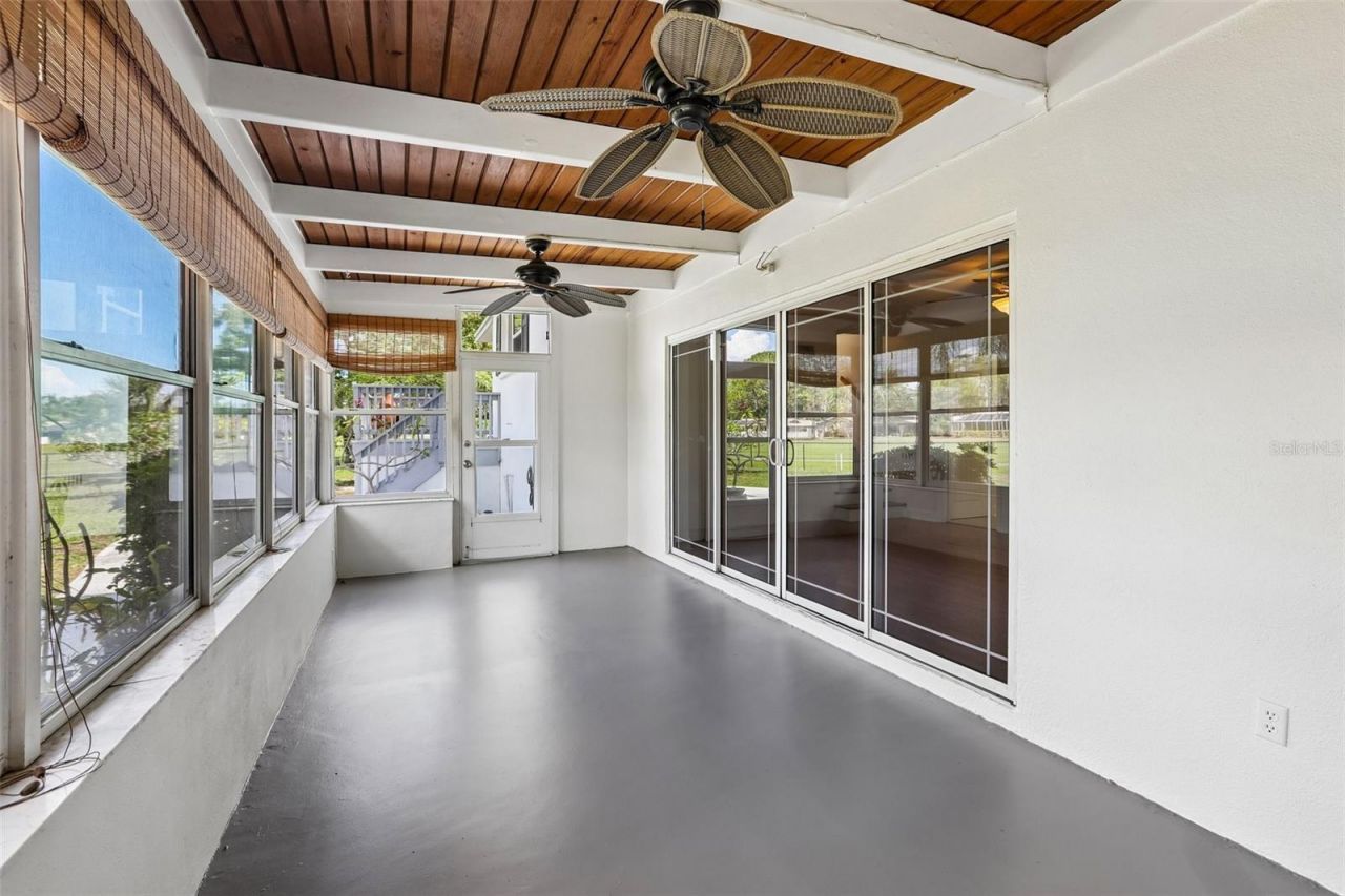 6827 Tequesta Drive, Seminole, FL 33777 Photo