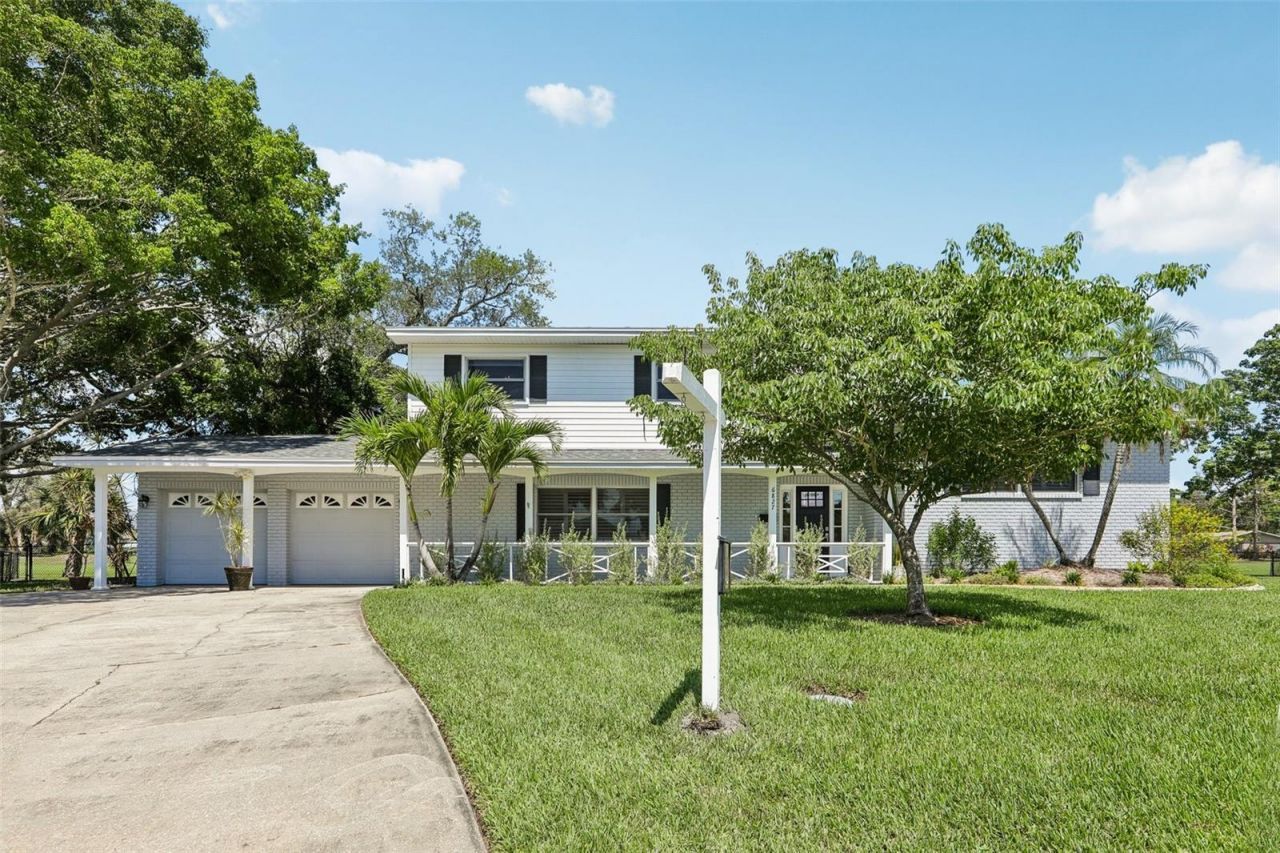 6827 Tequesta Drive, Seminole, FL 33777 Photo